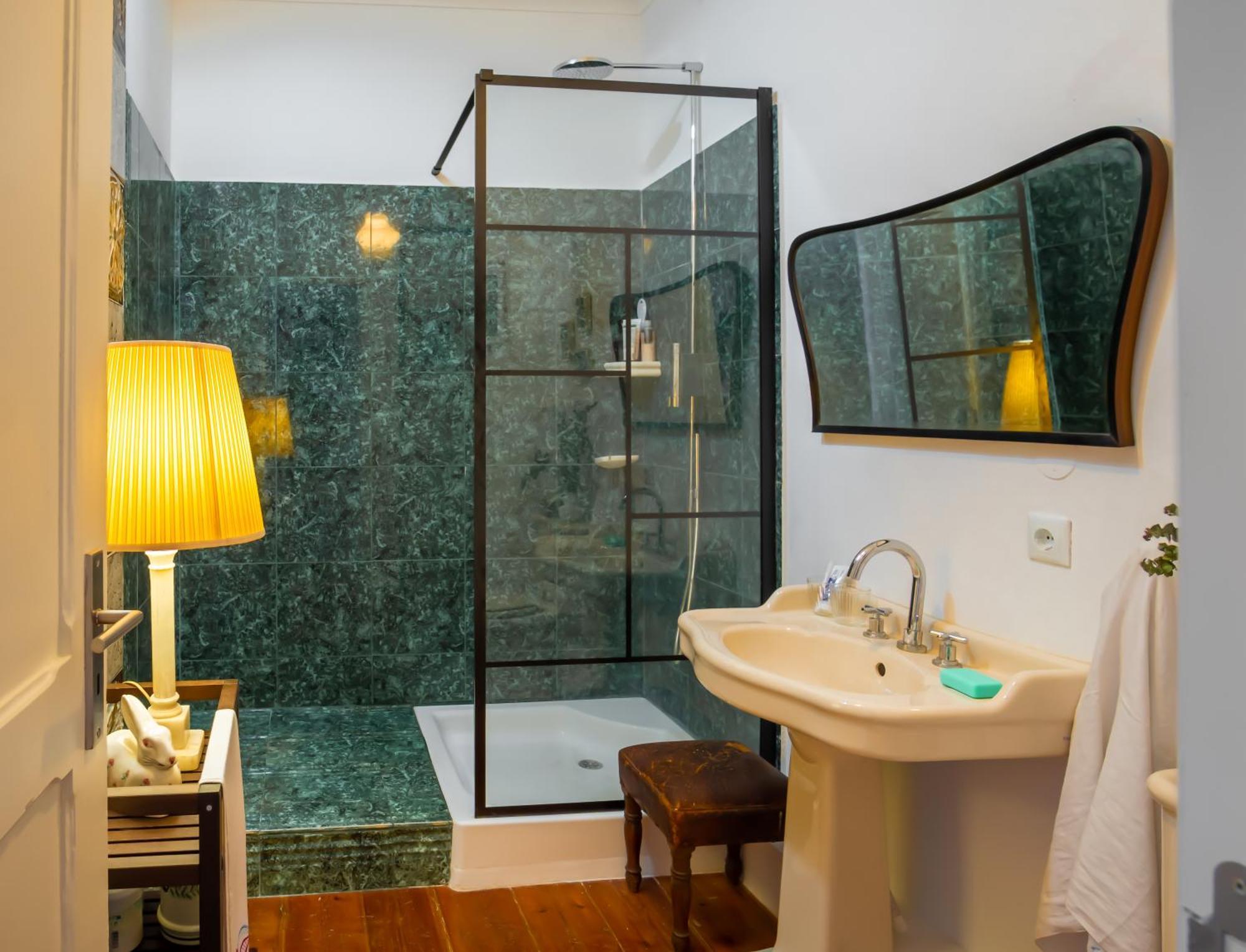 Life In Colour & Art - Charming 3bed Apartamento